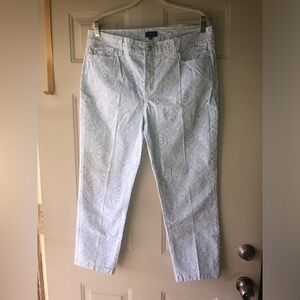 NYDJ Not Your Daughter’s Jeans light blue medallion print jeans size 16